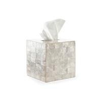 Luxurious and natural, each piece of this collection is handcrafted for a unique and feel. Luxurious and natural, each piece of this collection is handcrafted for a unique and feel.