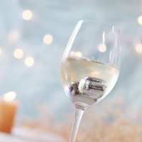 SPARQ Wine Pearls -Set of 4 Hand Polished Stainless Steel Metal Chillers SPARQ Wine Pearls -Set of 4 Hand Polished Stainless Steel Metal Chillers