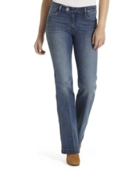 These Levi's jeans feature an ultra-flattering fit, thanks to a flared silhouette and back flap pockets. The medium blue wash is a classic springtime choice, too! These Levi's jeans feature an ultra-flattering fit, thanks to a flared silhouette and back flap pockets. The medium blue wash is a classic springtime choice, too!