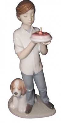 Nao by Lladro Collectible Porcelain Figurine: A BIRTHDAY WISH - 9 3/4 tall - Birthday Boy and his toy puppy dog..... Nao by Lladro Collectible Porcelain Figurine: A BIRTHDAY WISH - 9 3/4 tall - Birthday Boy and his toy puppy dog.....
