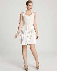 Channel your inner retro-glam starlet in this Rachel Pally White Label halter dress, designed for maximum impact in a slinky ruched silhouette. Channel your inner retro-glam starlet in this Rachel Pally White Label halter dress, designed for maximum impact in a slinky ruched silhouette.