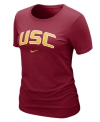 Keep your team pride on display with this NCAA USC Trojans t-shirt from Nike. Keep your team pride on display with this NCAA USC Trojans t-shirt from Nike.