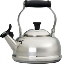 Le Creuset 1.8 Quart Stainless Steel Tea Kettle Le Creuset 1.8 Quart Stainless Steel Tea Kettle