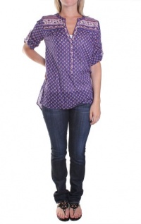 BCBGMAXAZRIA Women's Camila Slit Neck Printed Top BCBGMAXAZRIA Women's Camila Slit Neck Printed Top
