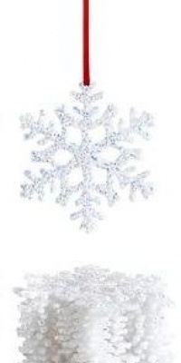 Macy's Holiday Lane 4 Snowflake Christmas Ornaments ~ Box of 12! Macy's Holiday Lane 4 Snowflake Christmas Ornaments ~ Box of 12!