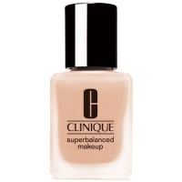 Clinique Superbalanced Makeup 01 Petal (P) Clinique Superbalanced Makeup 01 Petal (P)