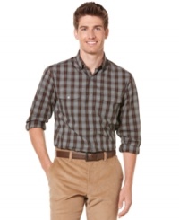 Every guy needs that perfect plaid, and this slim fit button down from Perry Ellis will be your new favorite.