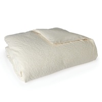 With its contemporary textural detailing in a versatile ivory hue, this Vera Wang duvet cover surrounds you with Vera's signature laid back luxury. With its contemporary textural detailing in a versatile ivory hue, this Vera Wang duvet cover surrounds you with Vera's signature laid back luxury.